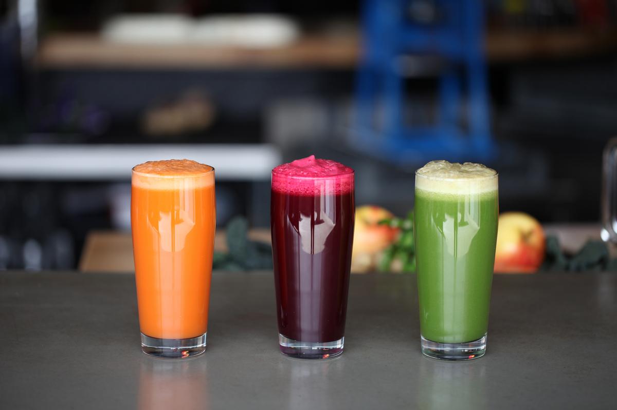 Shop Watch Ace serves up breakfast juice bar; Hurricane Grill & Wings