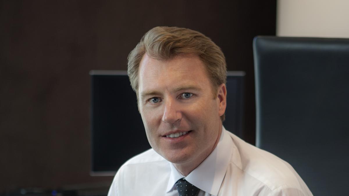 Schlumberger cut thousands more jobs, reports a loss for fourthquarter