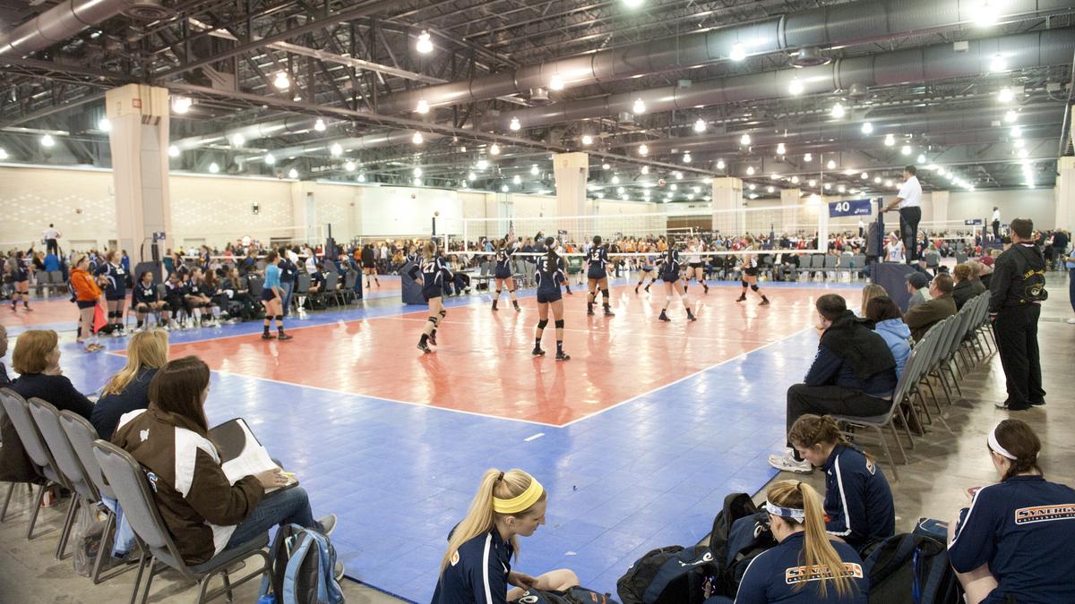 Volleyball tournament brings 8,000 players, 34,000 spectatators to