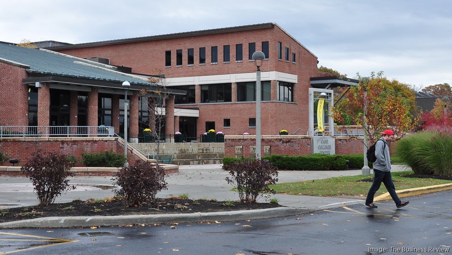 Skidmore College student wins 20K at business plan competition