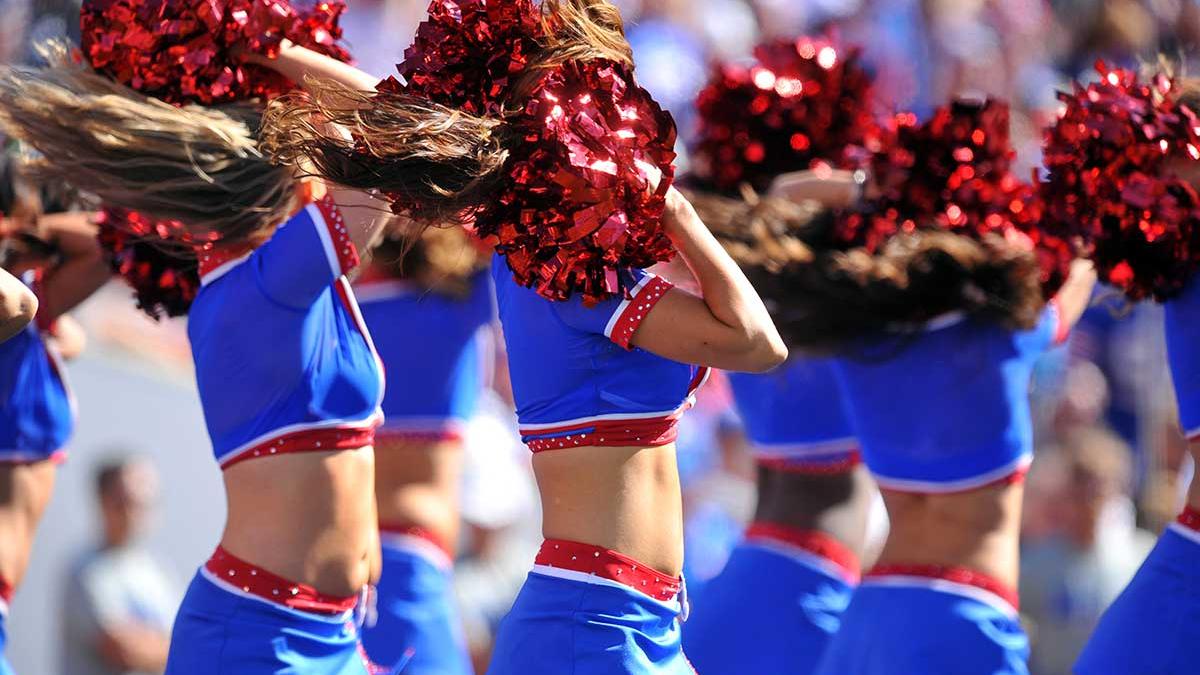 Buffalo Bills cheerleaders pack up pom-poms after lawsuit - CBS News