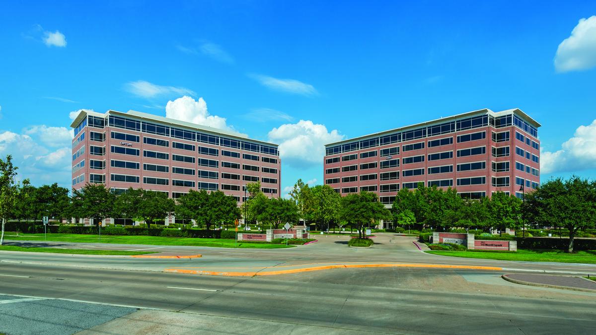 Stockdale Capital Partners buys Sugar Creek I and II in Sugar Land