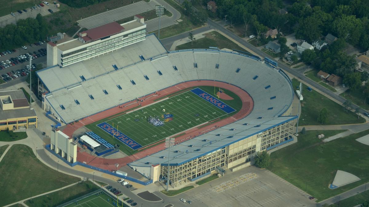 Kansas football shows plans for $300 million Memorial Stadium project