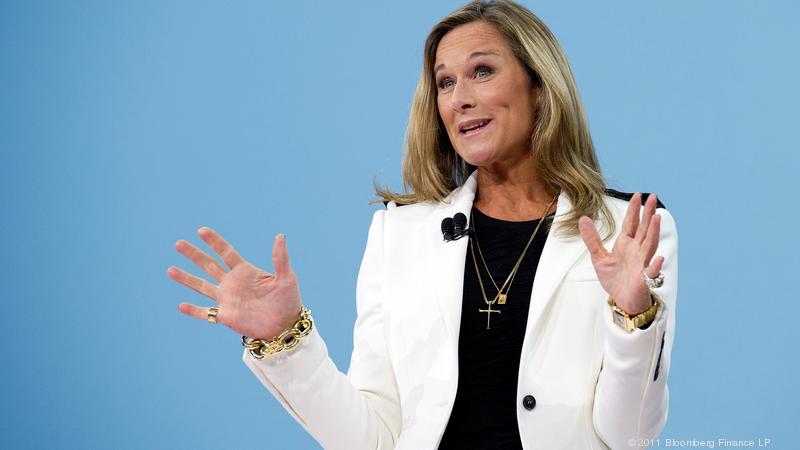 angela ahrendts apple