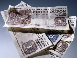 Arizona lawmaker pushes photo IDs for food stamp purchases