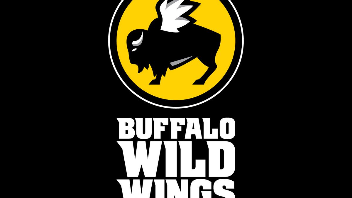 Buffalo Wild Wings, Aspen Dental part of 4M mall project in Middletown