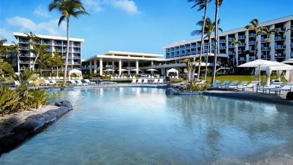 Marriott Vacations buying rooms at Hawaii resort 2waikoloabeachmarriott*750xx600-338-0-44