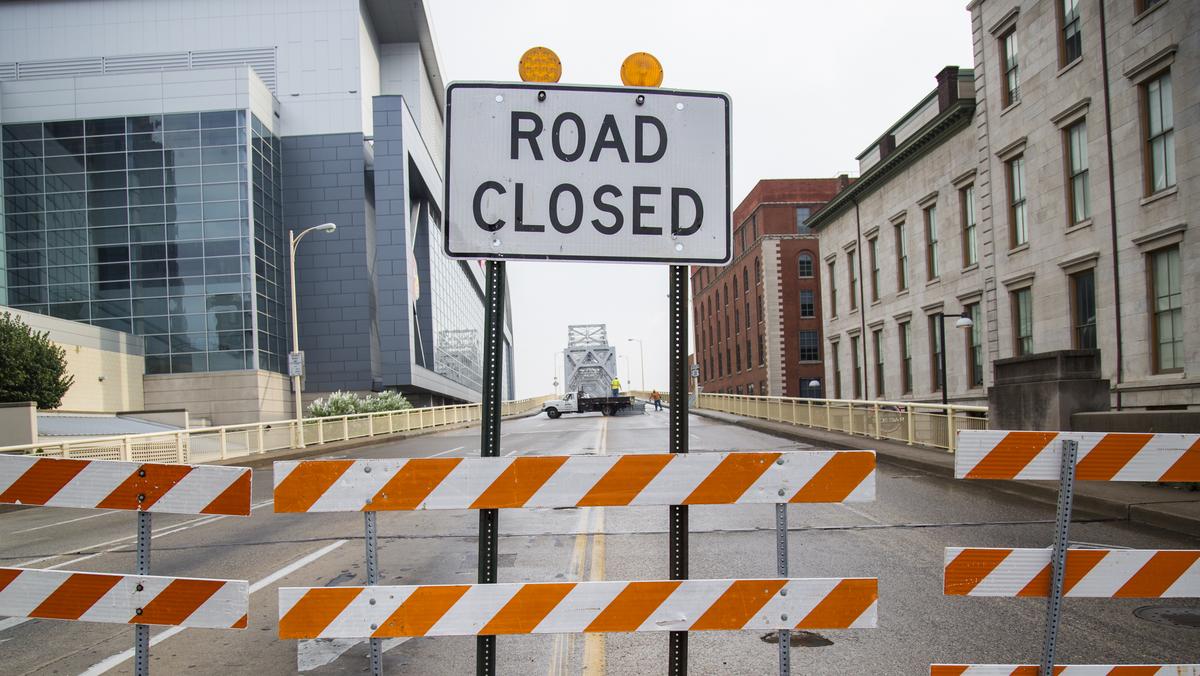 lane restrictions and closures for the Ohio RIver Bridges