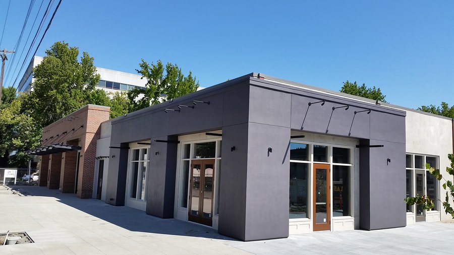 Roxie Deli plans new location on R Street Sacramento Business Journal