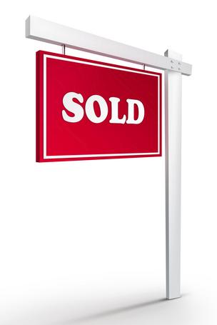 Real Estate Sign – Sold