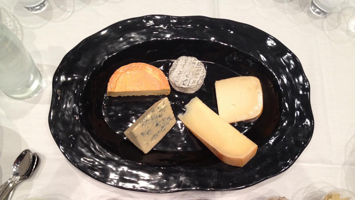 Tasty topics Cheese conference continues with public tasting, sale