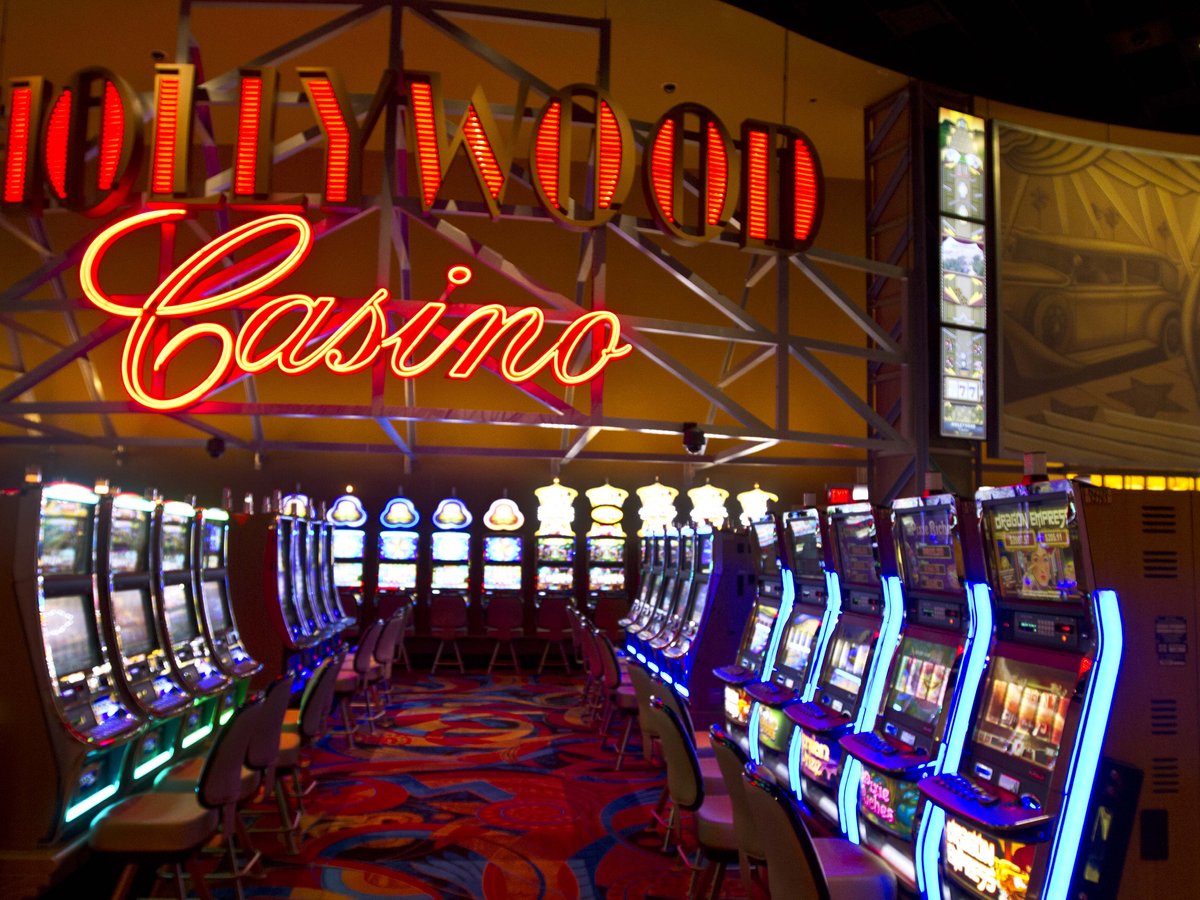 list of slot machines at hollywood casino columbus