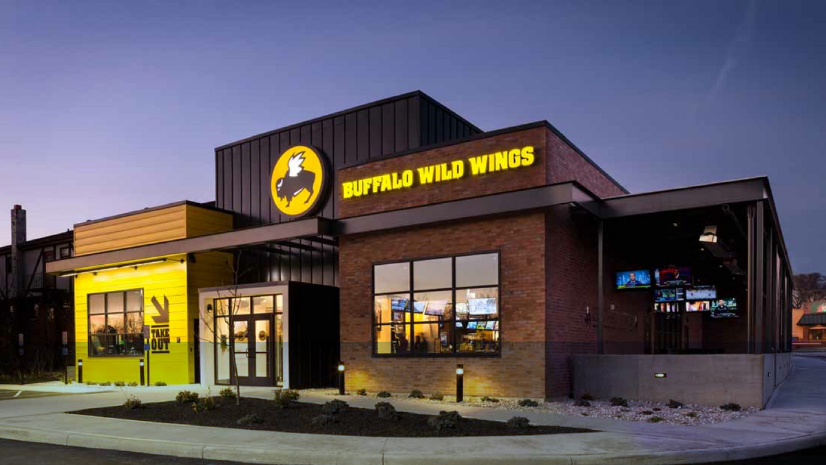 Buffalo Wild Wings says not showing MayweatherPacquiao match didn't