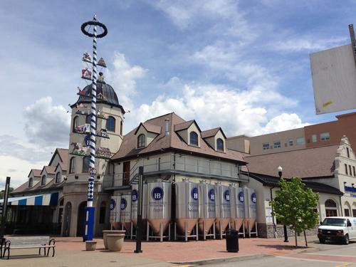 Settlement Requires Changes At Hofbrauhaus Pittsburgh Business Times