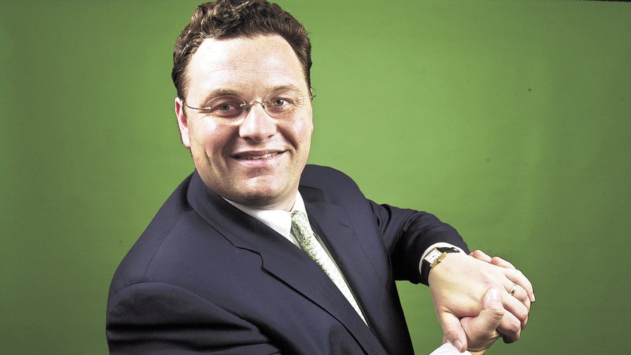 Office building at Third and Broadway to be converted into apartments