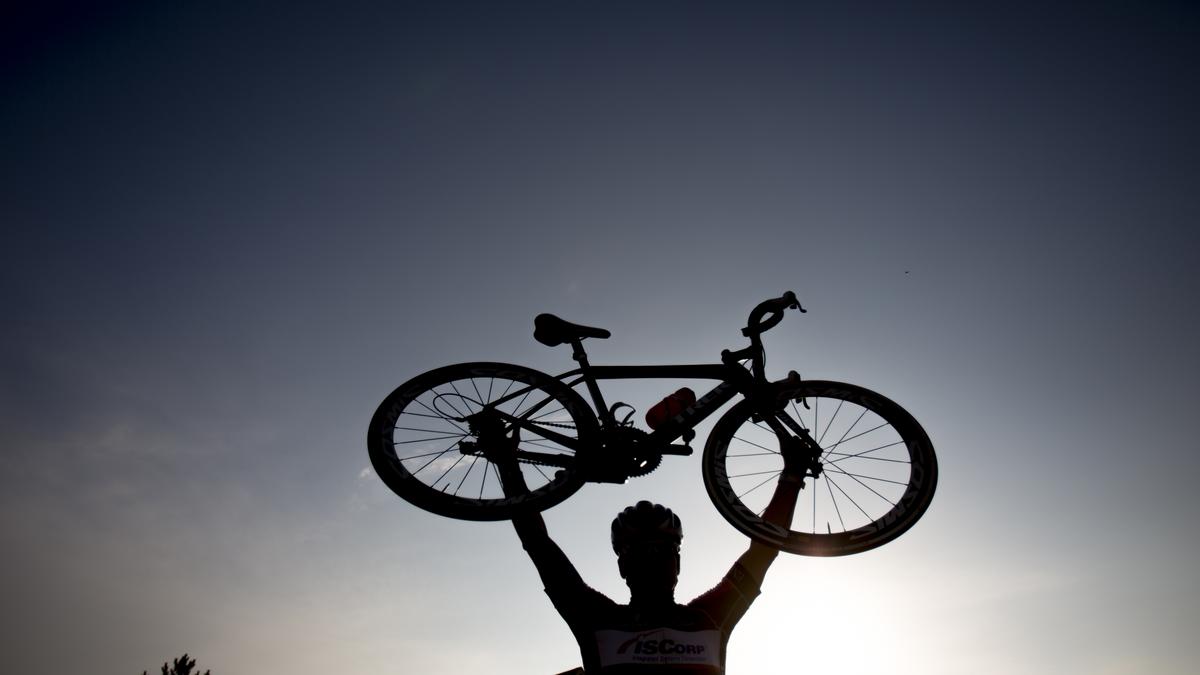 Real Estate Roundup: Industrial space goes to bikes and custom furniture - Portland Business Journal (blog)