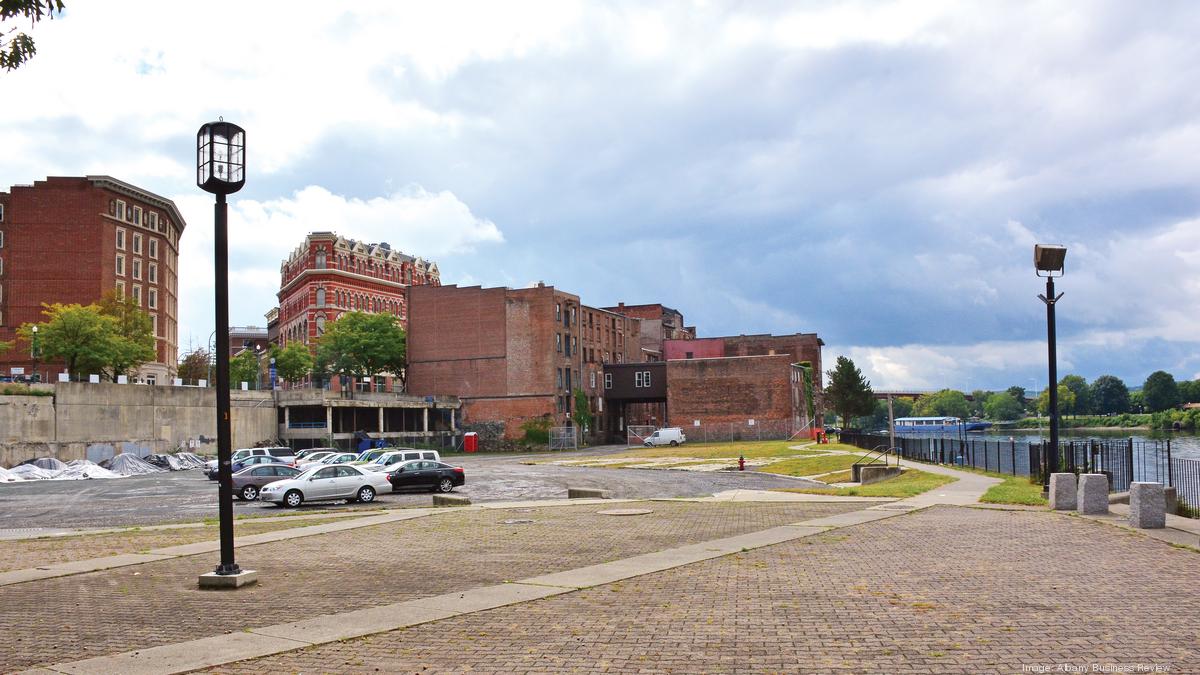 Downtown Troy, NY development, Monument Square, criticized over current