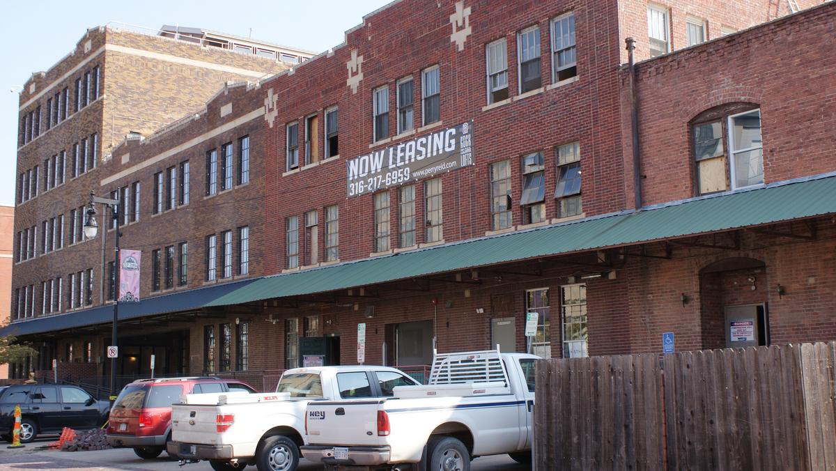 Burk targets October opening for Rock Island Lofts in Old Town