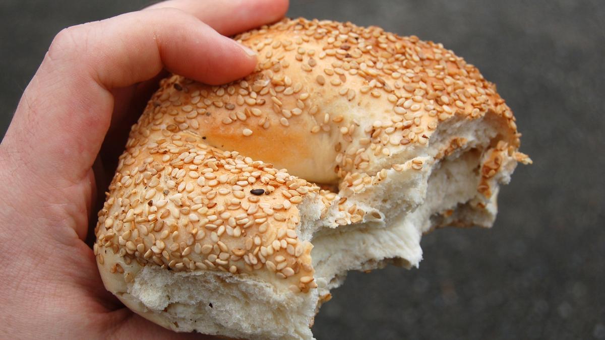 Bagel Jay's in, Manhattan Bagel out at Snyder Square Buffalo Business