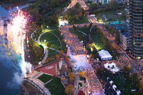 marathon-start-fireworks*600.jpg