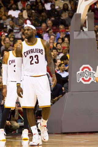 lebron james sneaker contract