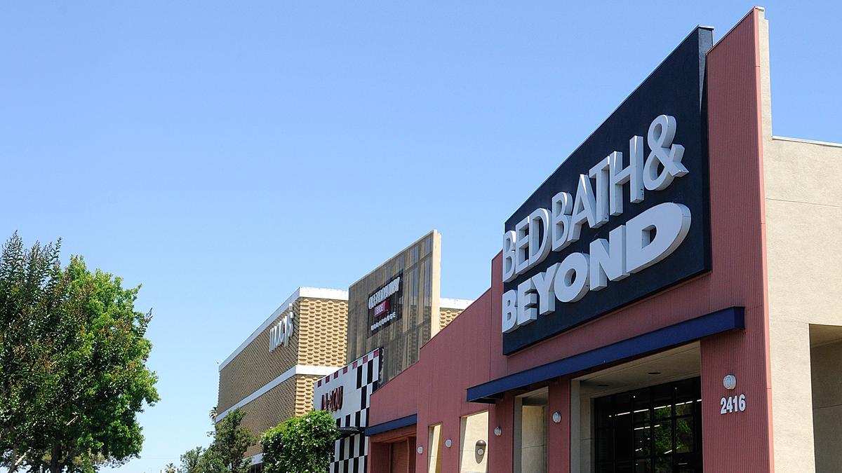 New Country Club Plaza owner plans different approach for mall