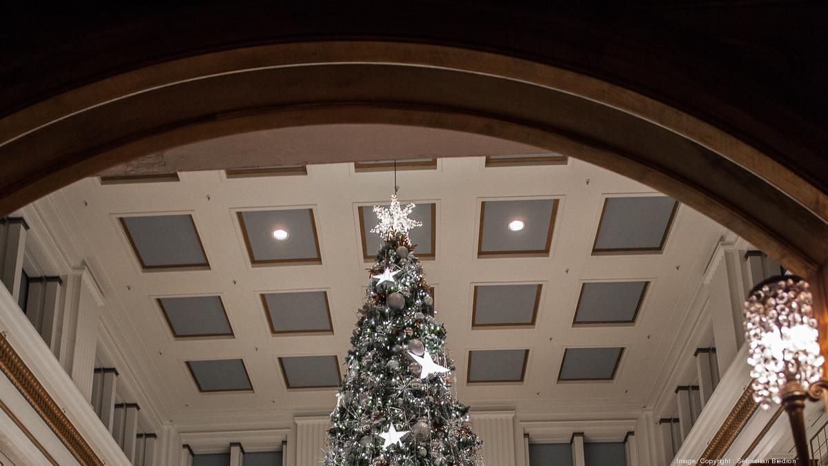 Color this special Macy's to unveil its Great Tree next week Chicago