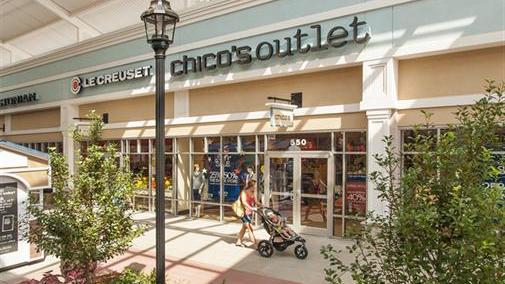Le Creuset: Tanger Outlets Rehoboth Beach