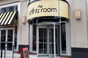 chintz-room-exterior-dje*304xx4475-2988-761-0.jpg
