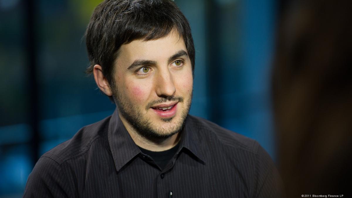 Lured by luxury, Digg cofounder Kevin Rose creates wristwatch app