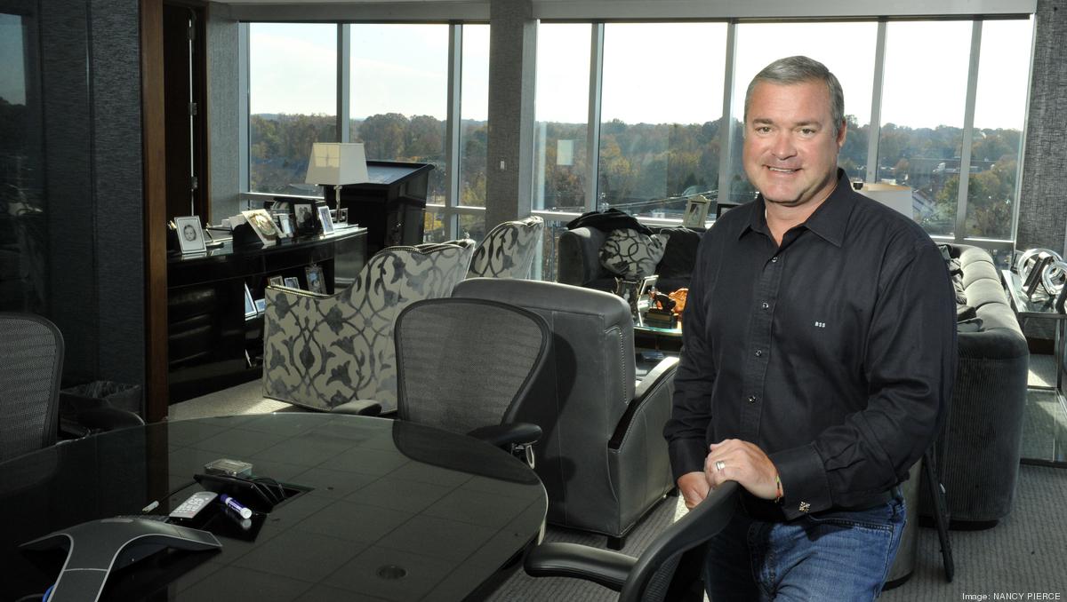 Charlottebased Sonic Automotive names Scott Smith president; Bruton