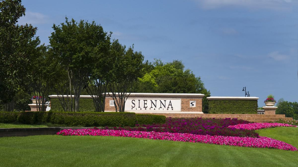 Toll Brothers to move forward on Sienna Plantation's Village of Sawmill