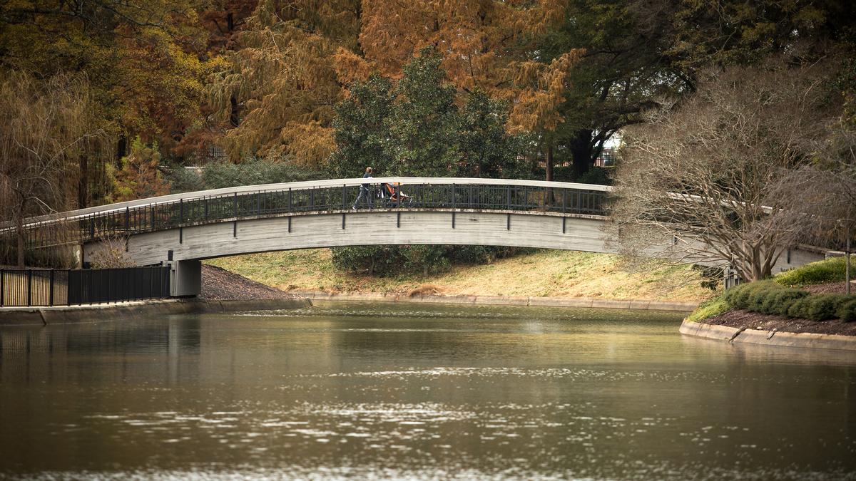 'The 12 perks of dating someone from Raleigh,' according to Movoto