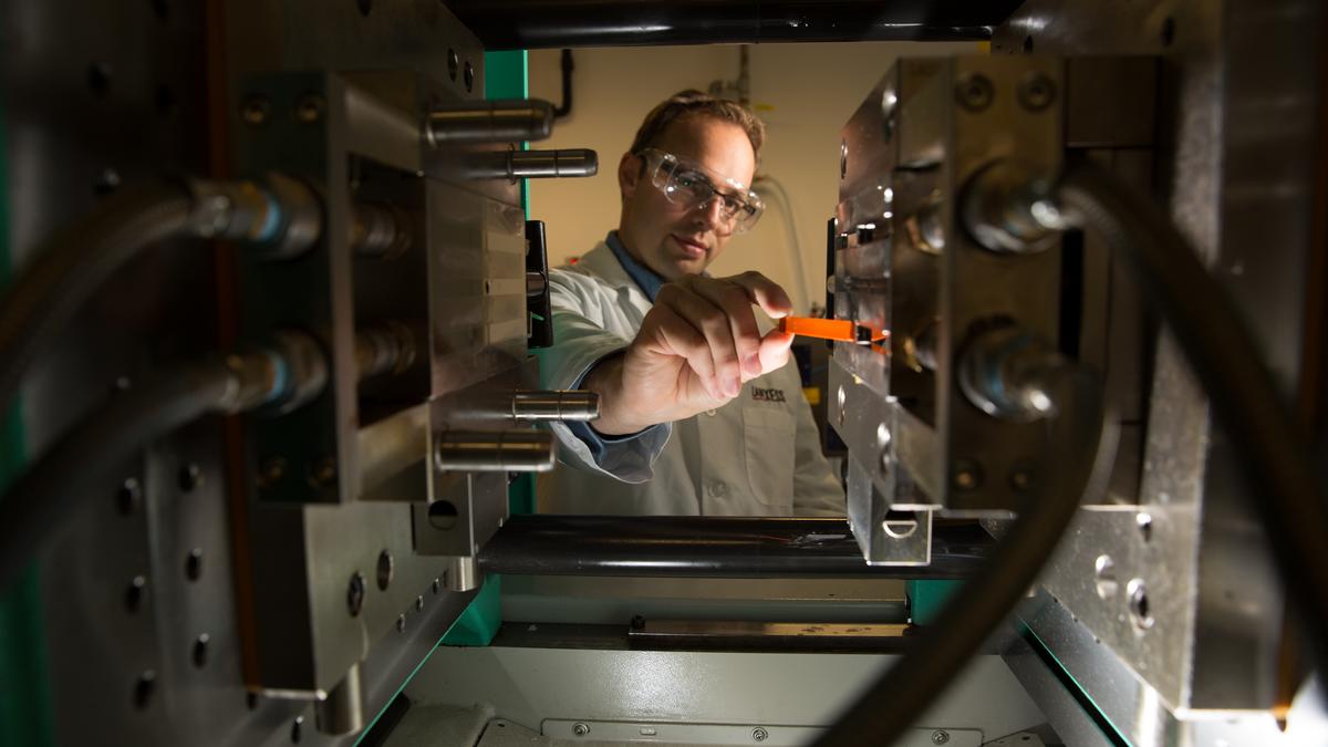 Lanxess Corp. on the road to a greener future (Video) Pittsburgh