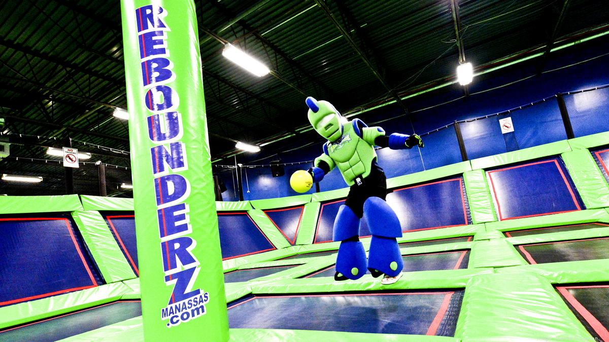 Rebounderz trampoline company to open first international location