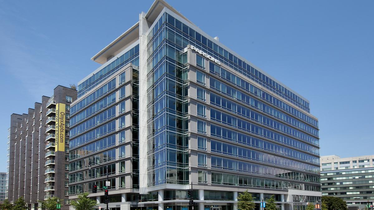 Lionstone Investments, Hermes Real Estate Acquire 100 M St. Se In The 