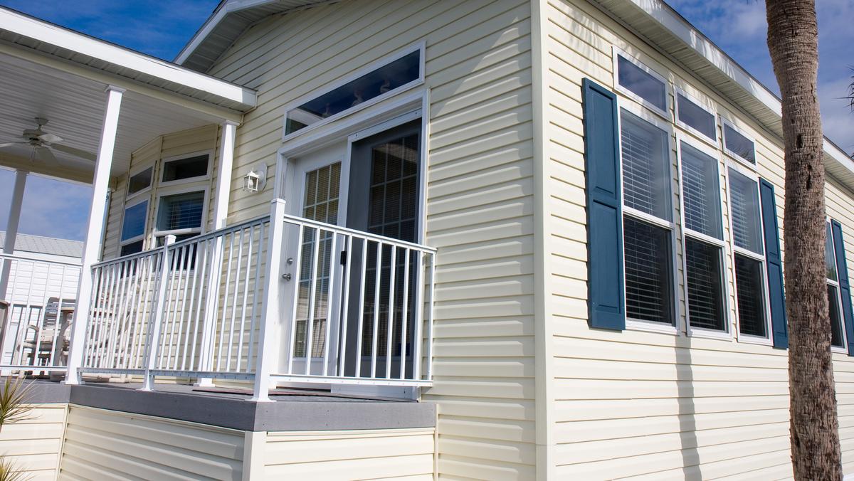 Milwaukee developer sells manufactured home community in Germantown