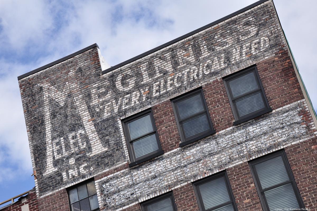 Modernday 'wall dogs' start painting Albany ghost signs Albany