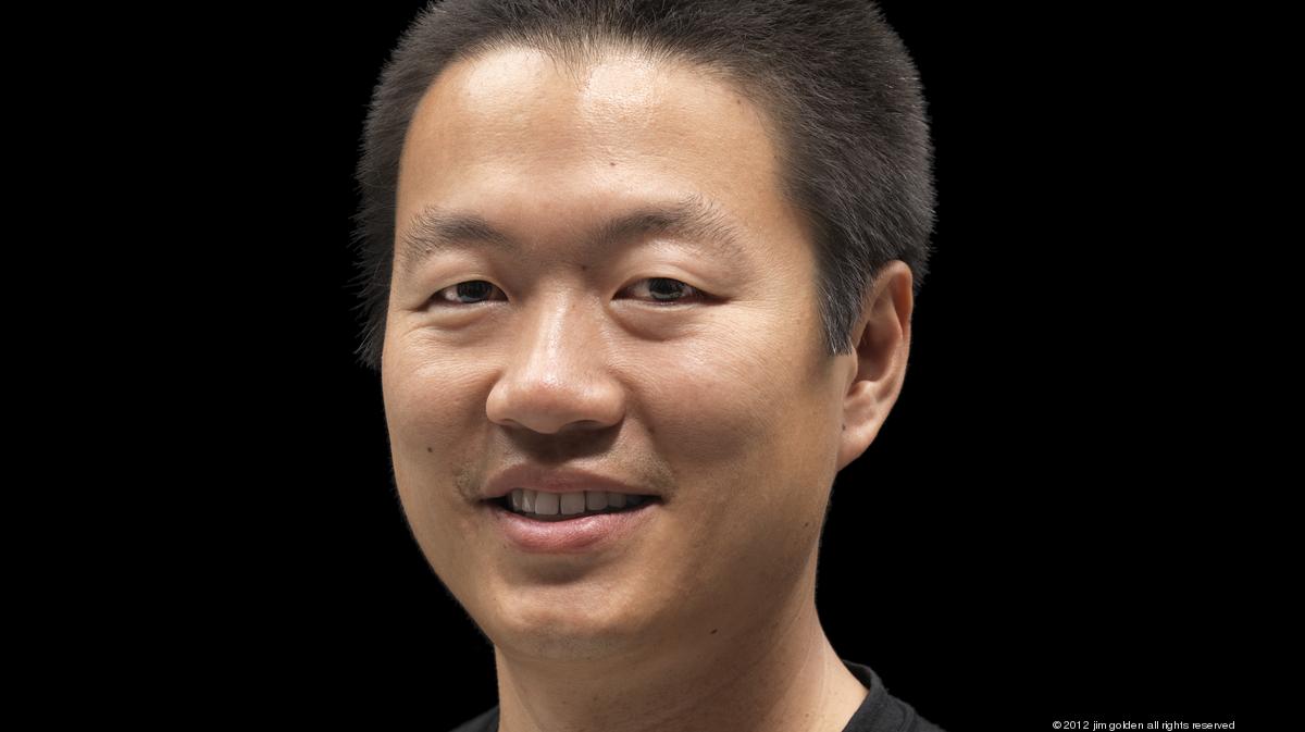 Portland software firm takes aim at the lowly text message with new app