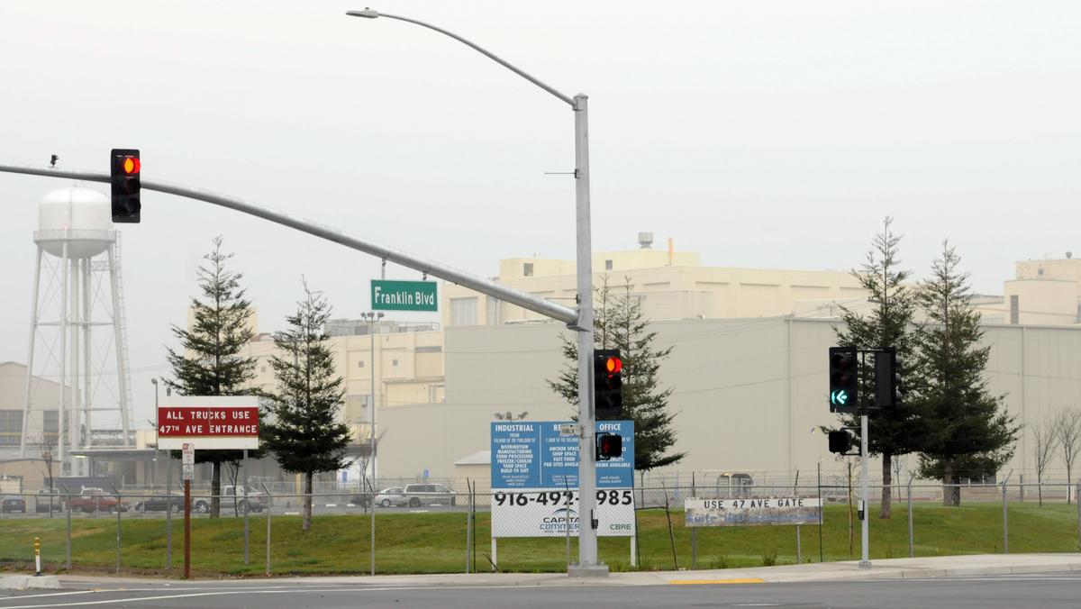 Macy's lease takes up all available warehouse space at former Campbell