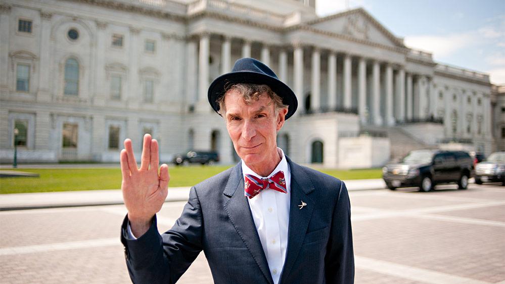 Elon Musk S Spacex To Carry Bill Nye S 4 5m Sunbeam Powered Satellite The Business Journals