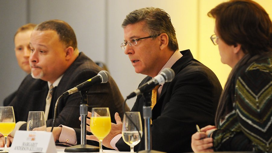 Industry Outlook Minnesota's labor market gets tighter and all eyes