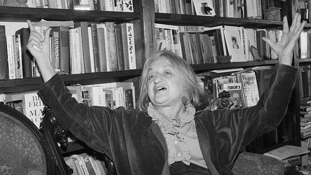 Tbt Betty Friedans The Feminine Mystique Was Published 52 Years