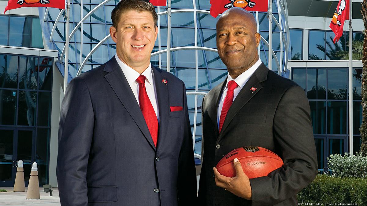 Tampa Bay Buccaneers fire Lovie Smith