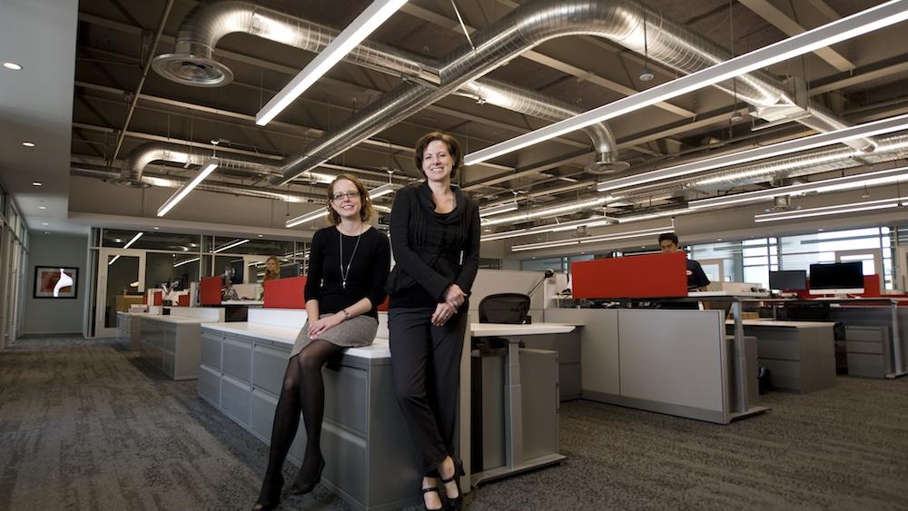 JLL adopts an openspace office, taking a cue from hightech clients