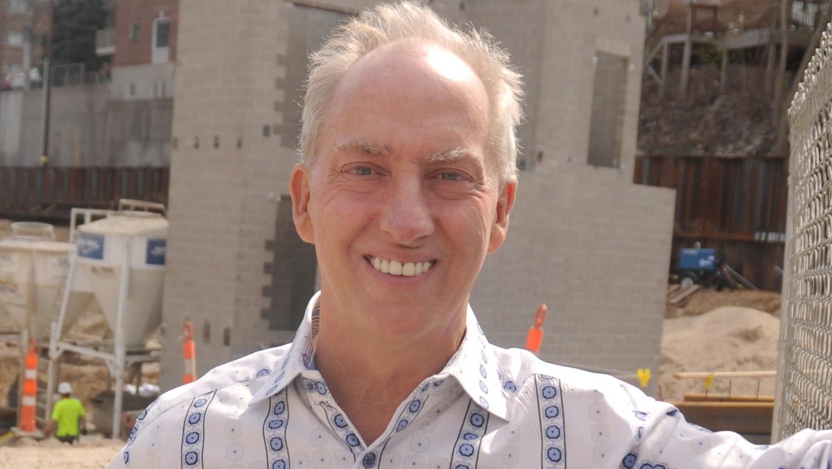 After Wayzata rejects Brad Hoyt redevelopment, 'XXX' sign goes up