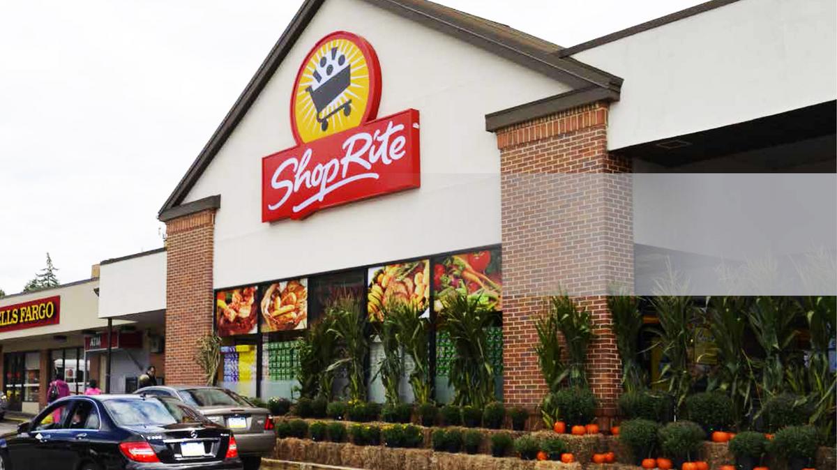 Drexeline Shopping Center, long a local institution, hits the market