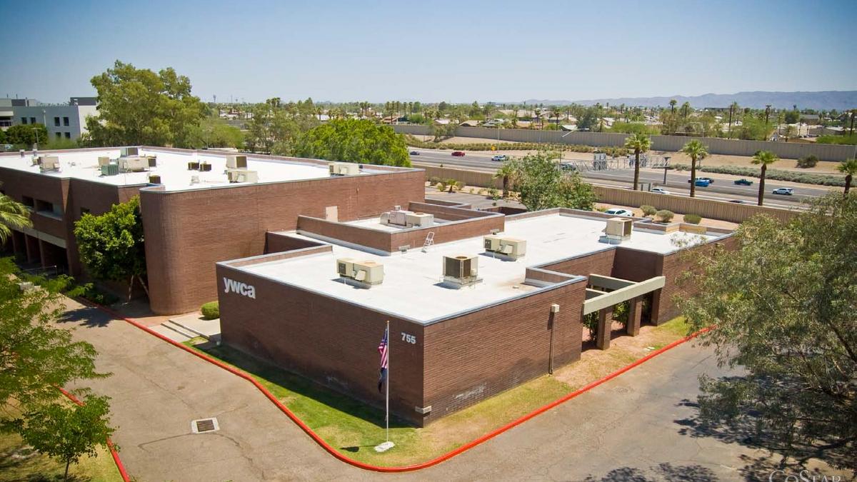 Banner Buys Ywca Building Near Flagship Phoenix Hospital Campus