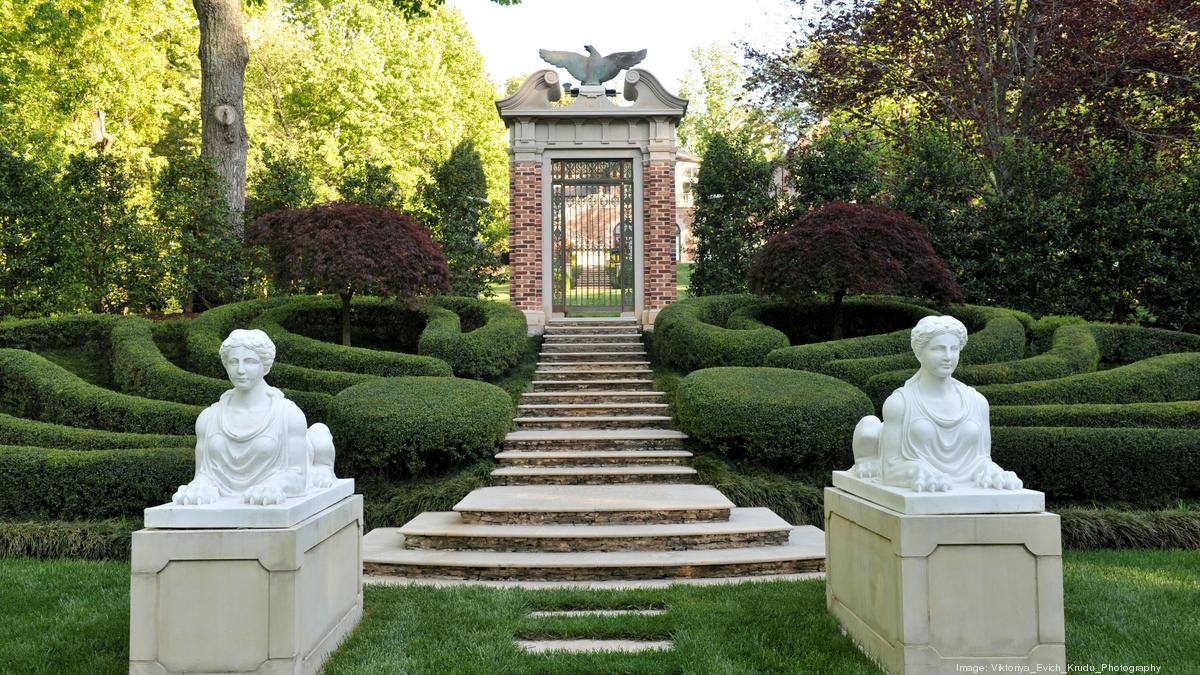 An insider’s peek at most expensive mansion (SLIDESHOW