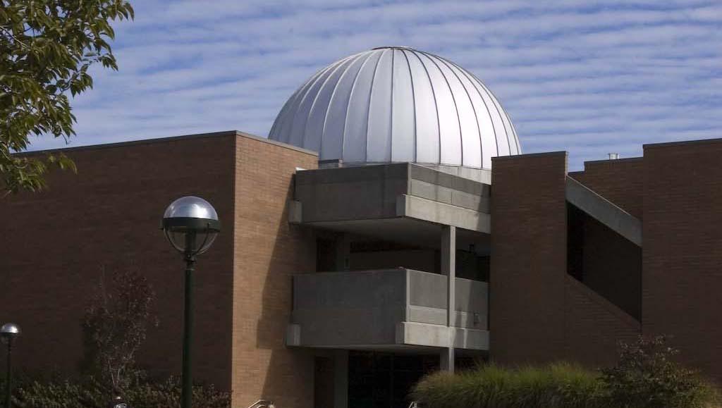 A first Bellevue College building hundreds of student housing units